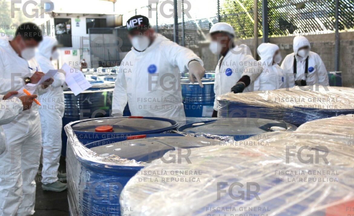 Aseguran más de cien toneladas de sustancias y precursores químicos en Sinaloa