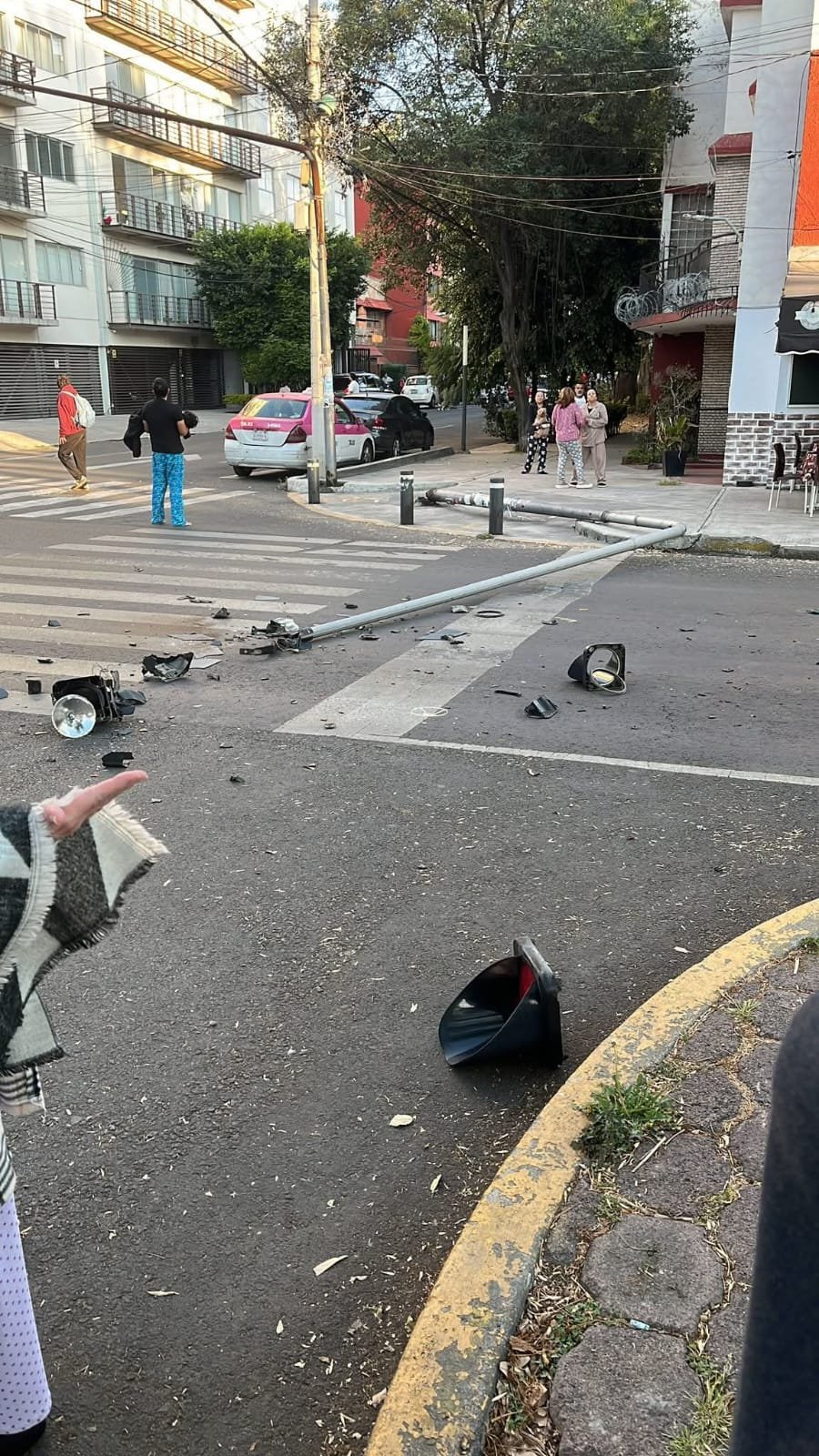 Gobierno del Estado de México y municipios activan protocolos tras sismo; se reportan afectaciones menores y apagones