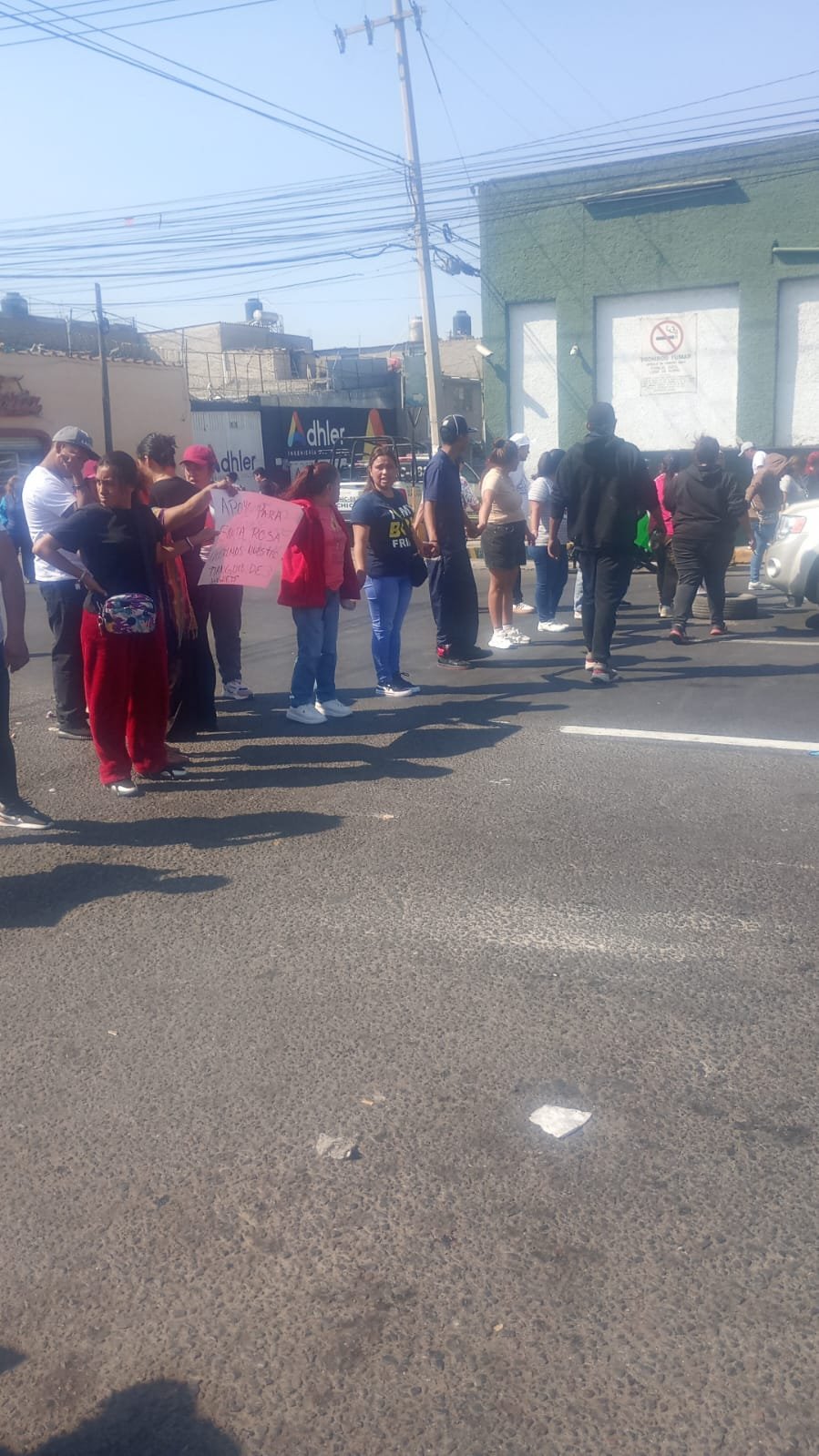 Conflicto por desalojo de tianguis de Día de Reyes en Chicoloapan