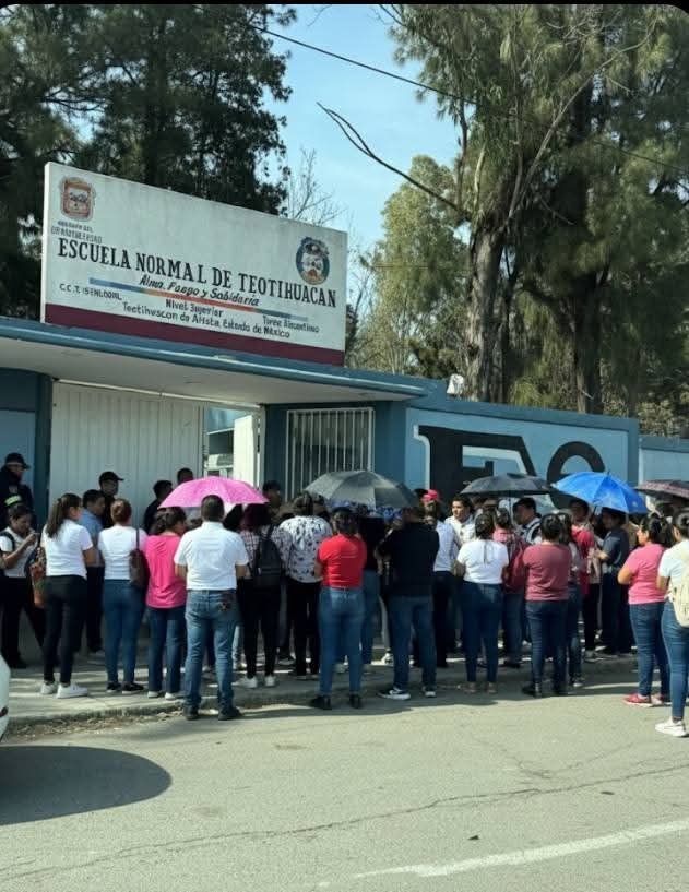 Exigen destitución de directora en Normal de Teotihuacán por presuntas amenazas