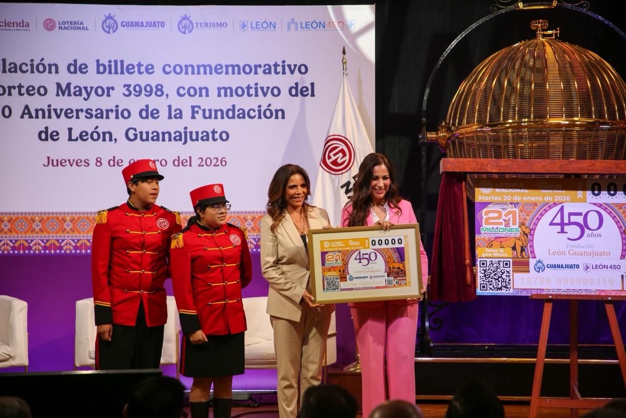 Develan billete de lotería para conmemorar 450 años de la Fundación de León, Guanajuato