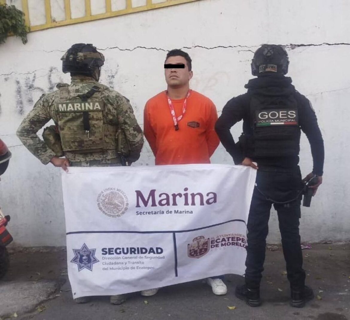Detienen en Ecatepec a sujeto con ametralladora de uso exclusivo del Ejército