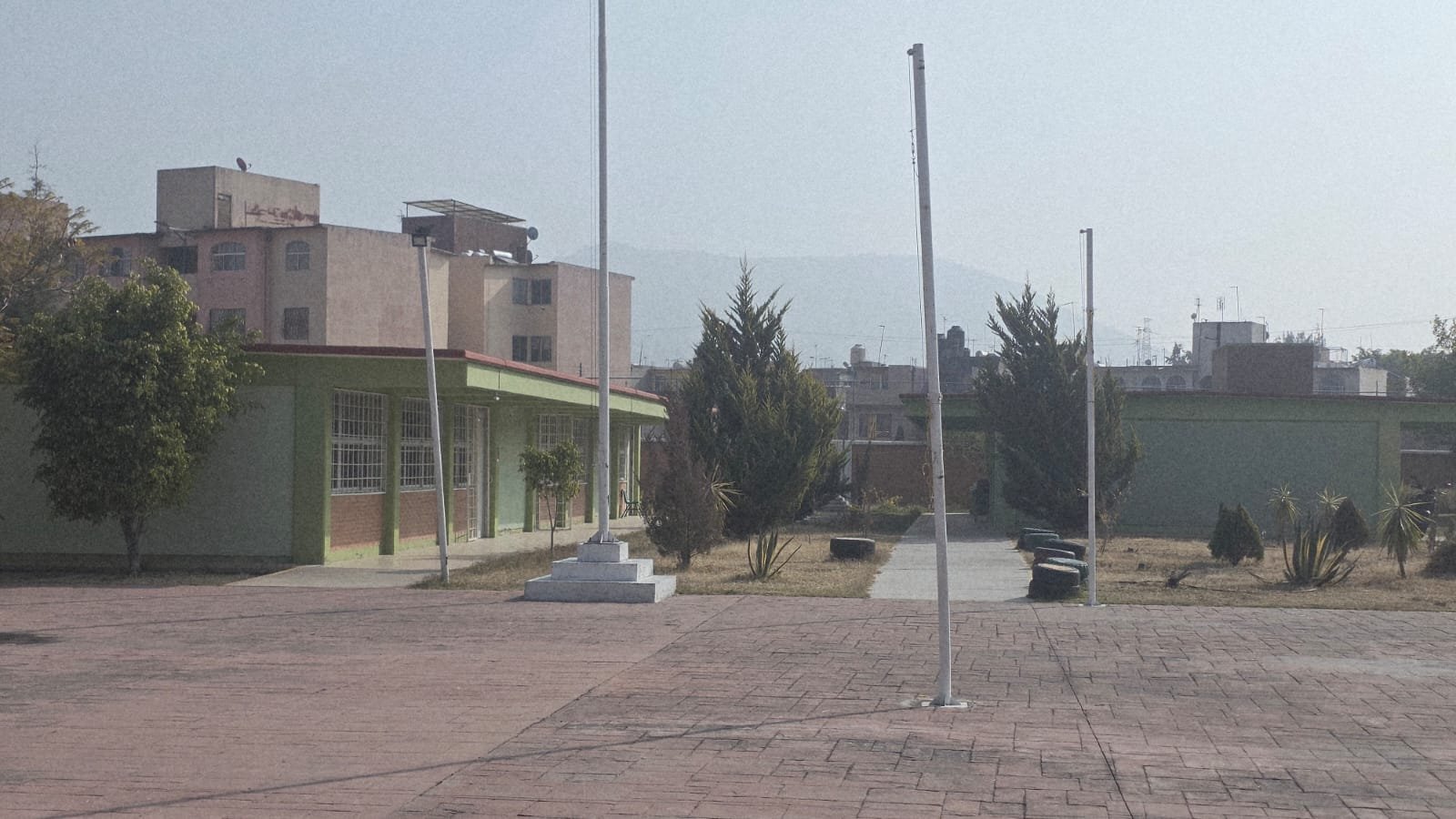 Avanzan 210 asuntos jurídicos para dar certeza legal a escuelas del EdoméxAvanzan 210 asuntos jurídicos para dar certeza legal a escuelas del Edoméx