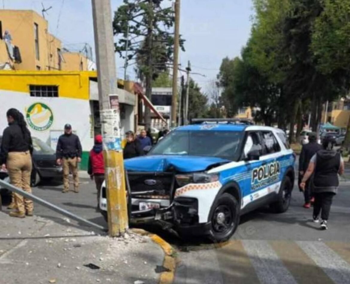 Patrulla de Metepec choca durante persecución