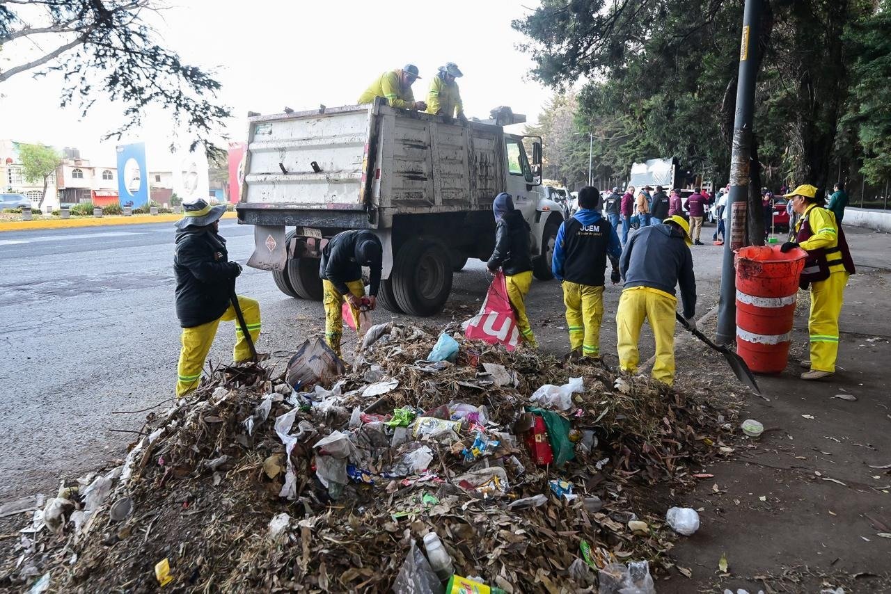 Gobernadora Delfina Gómez supervisa jornada de “Limpiemos Nuestro Estado de México"