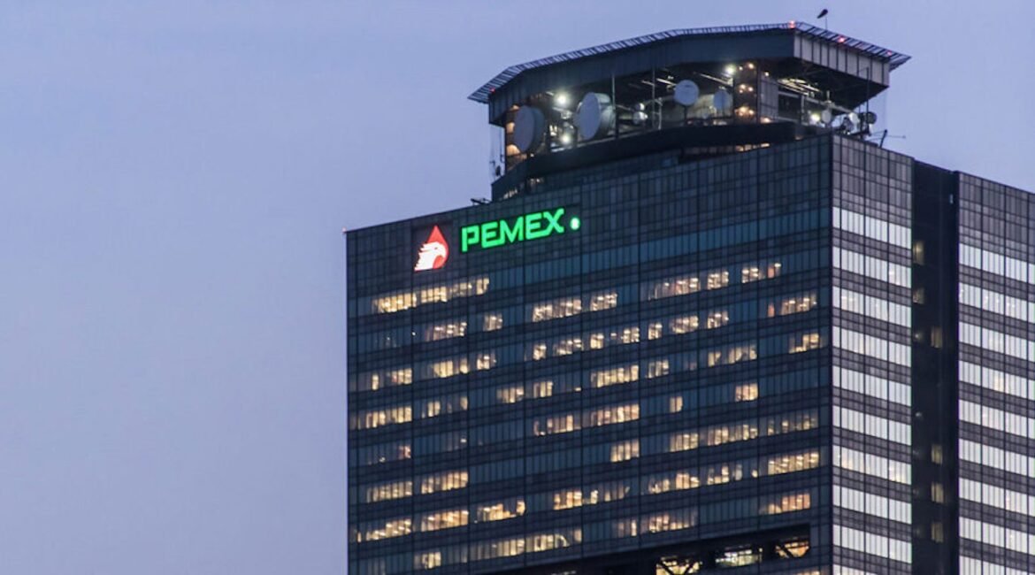 Regresa Pemex a los mercados con histórica emisión por 31 mil 500 mdp