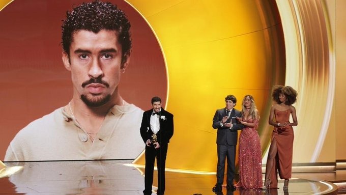 Protestan artistas contra las políticas migratorias de Trump en los Grammy