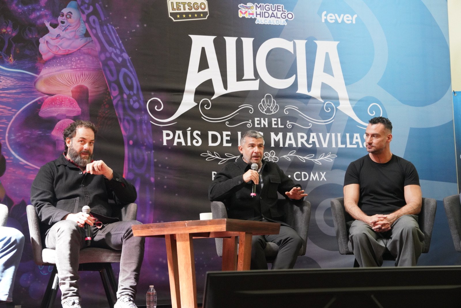 Anuncian Tabe y Let´s go “Alicia en el país de las Maravillas” en Parque Lira