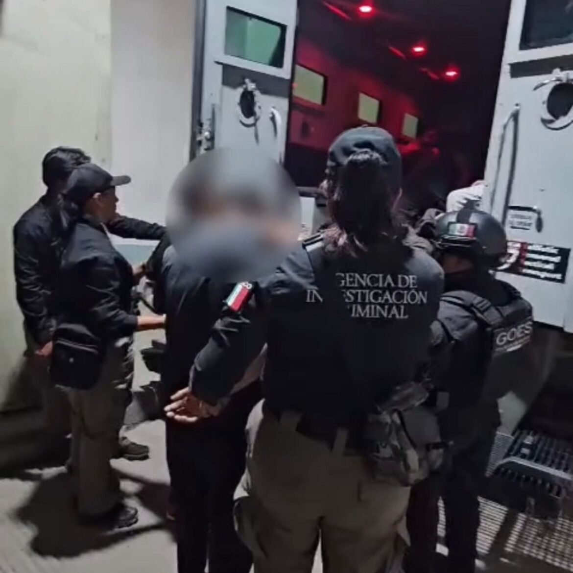 Trasladan a penal de Nezahualcóyotl a presuntos extorsionadores