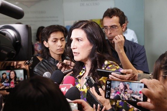 Llama a blindar el T-MEC y defender la división de poderes