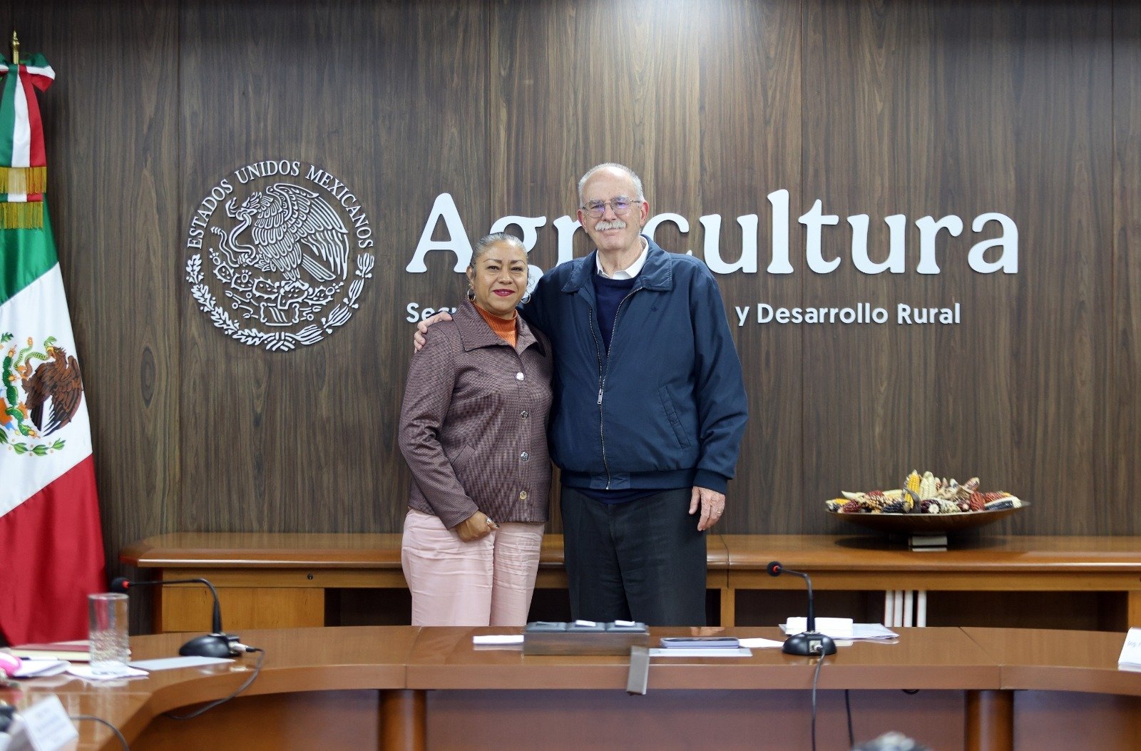 Presenta Gobierno del Estado de México avances para combatir el gusano barrenador