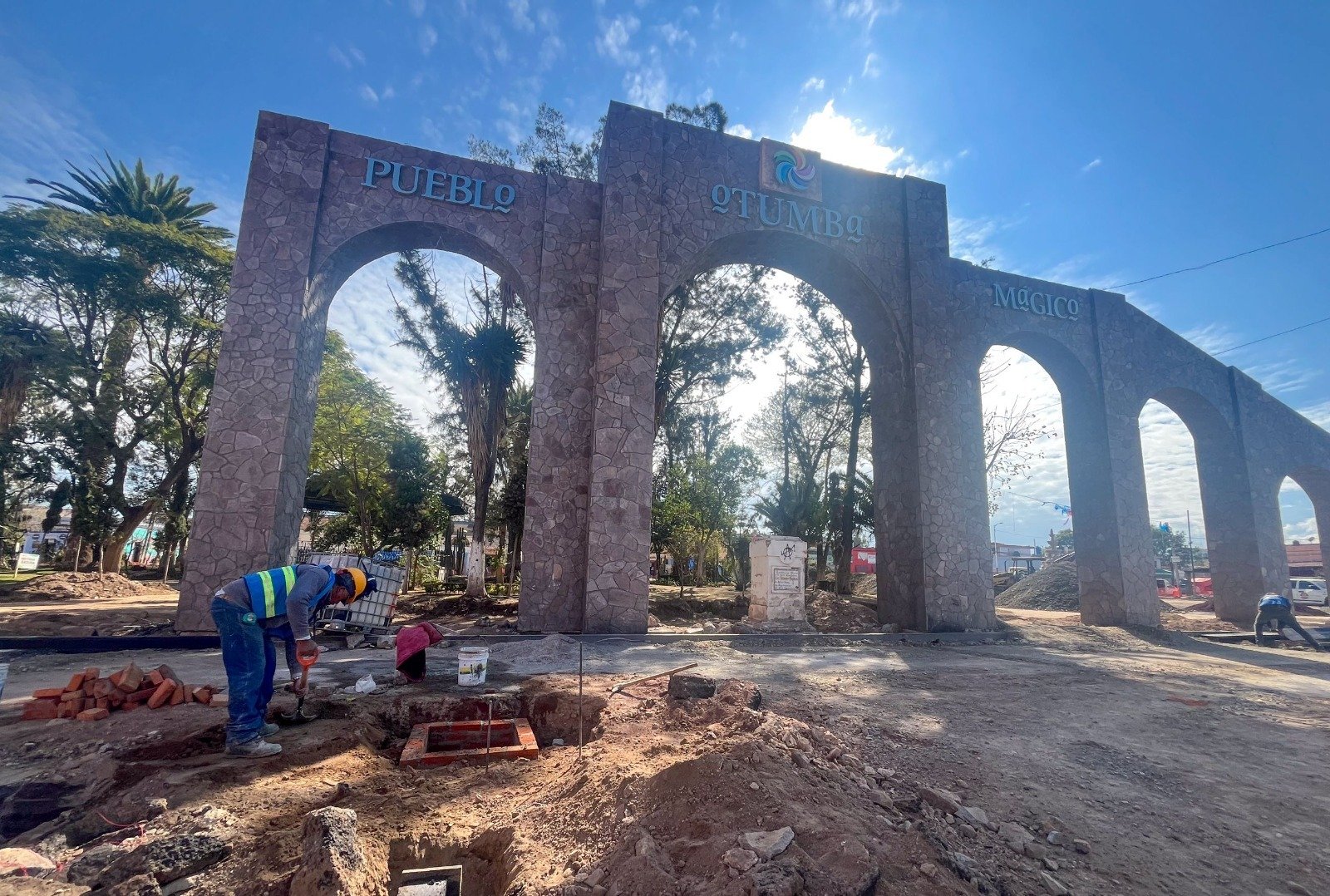 Supervisa Gobierno de Delfina Gómez trabajos para embellecer el Centro de Otumba