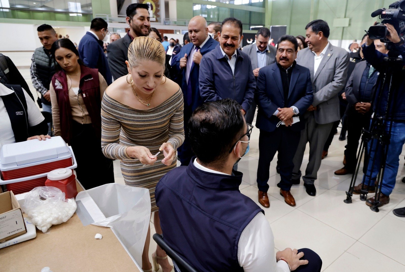 Arranca Gobierno de Delfina Gómez campaña de vacunación contra el sarampión