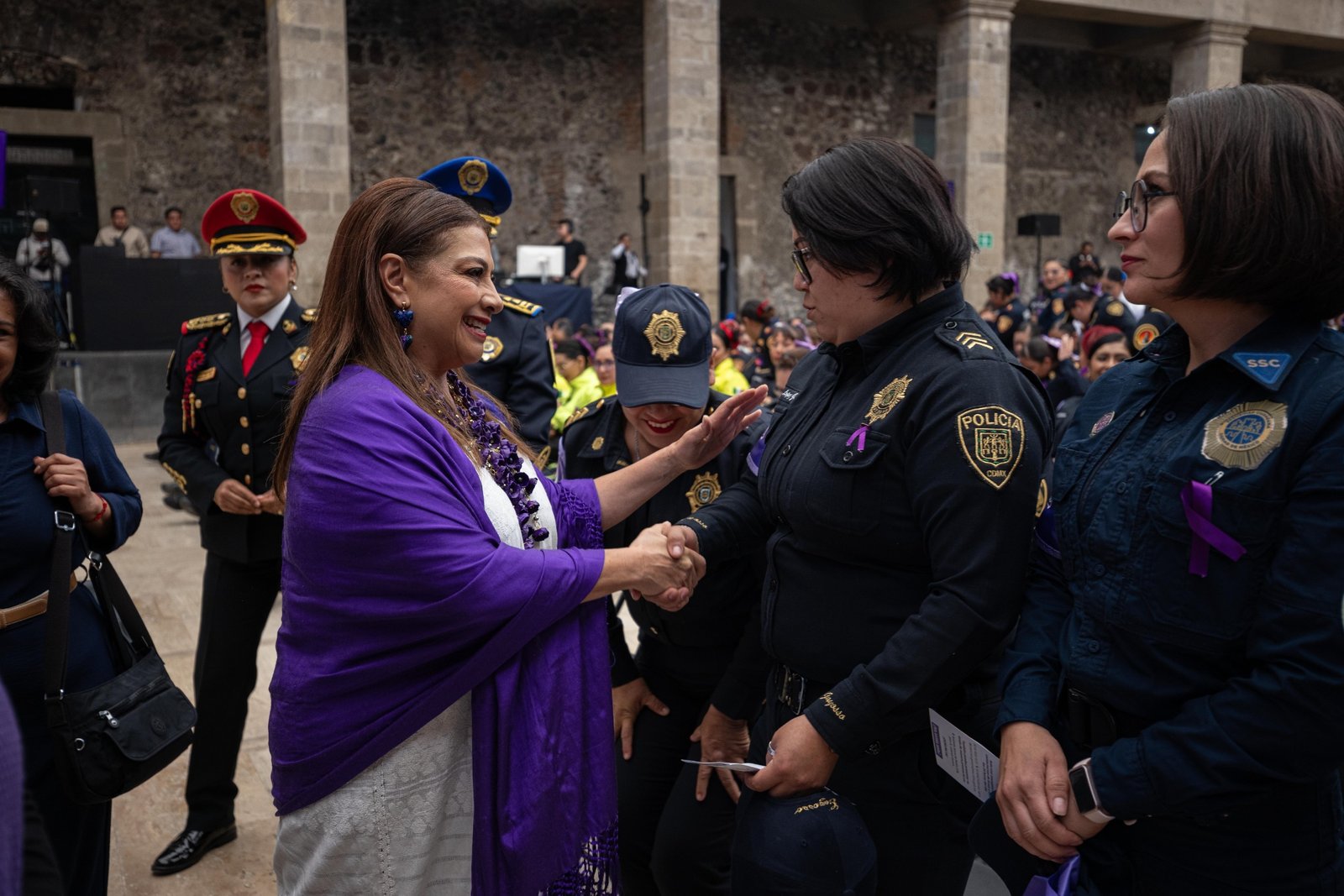 Brugada reconoce a 20 mil uniformadas y anuncia Premio Anual de la Mujer Policía