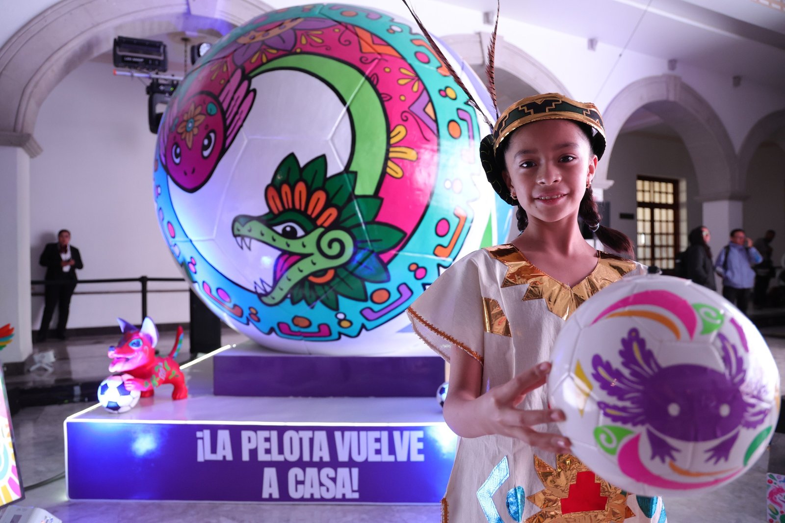 Presenta Clara Brugada Agenda de Derechos Humanos rumbo al Mundial de Futbol