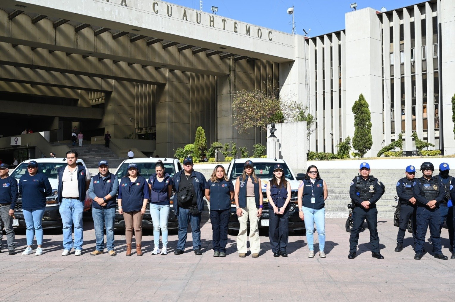 Ale Rojo de la Vega encabeza operativo para retirar puestos en inmediaciones del Metro Balderas