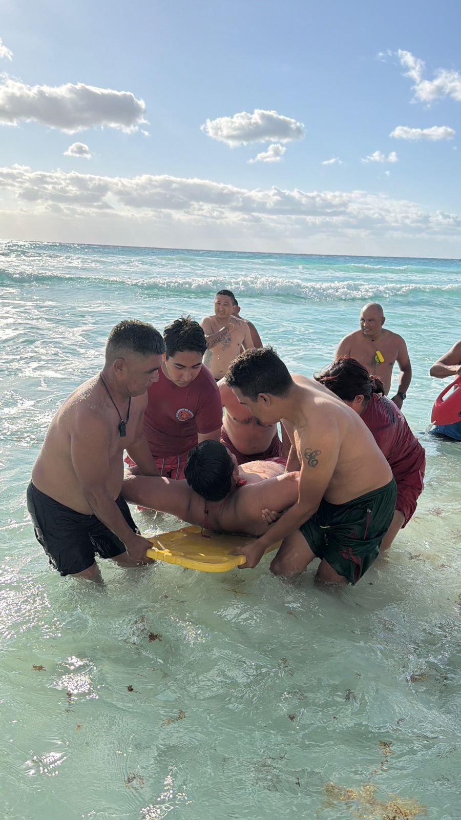 Listos guardavidas de Cancún para proteger a visitantes en Semana Santa