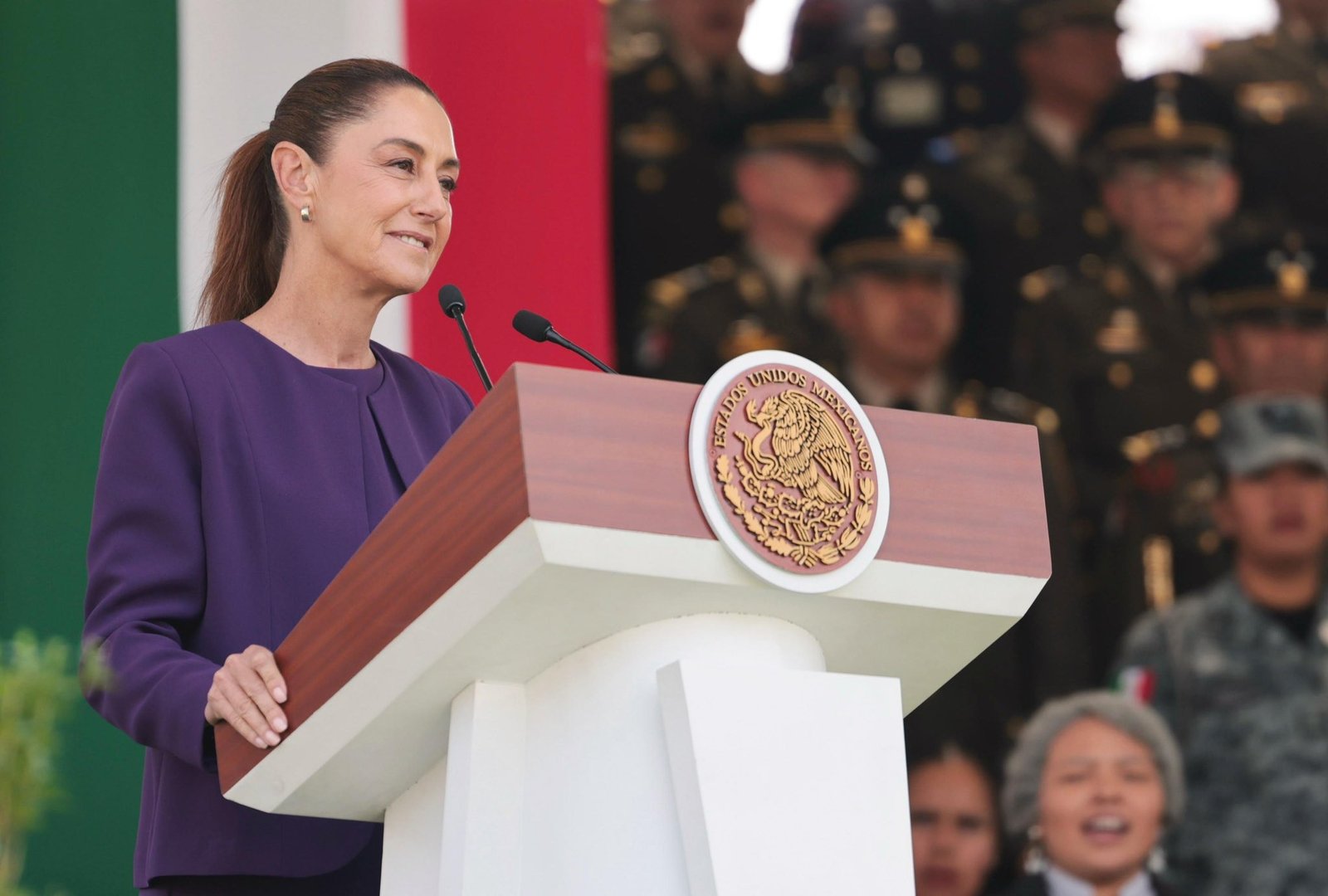 Conmemora Sheinbaum el Día Internacional de la Mujer con homenaje a las Fuerzas Armadas