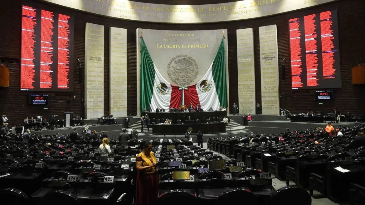 Aprueban diputados en lo general reforma que limita pensiones de exfuncionarios