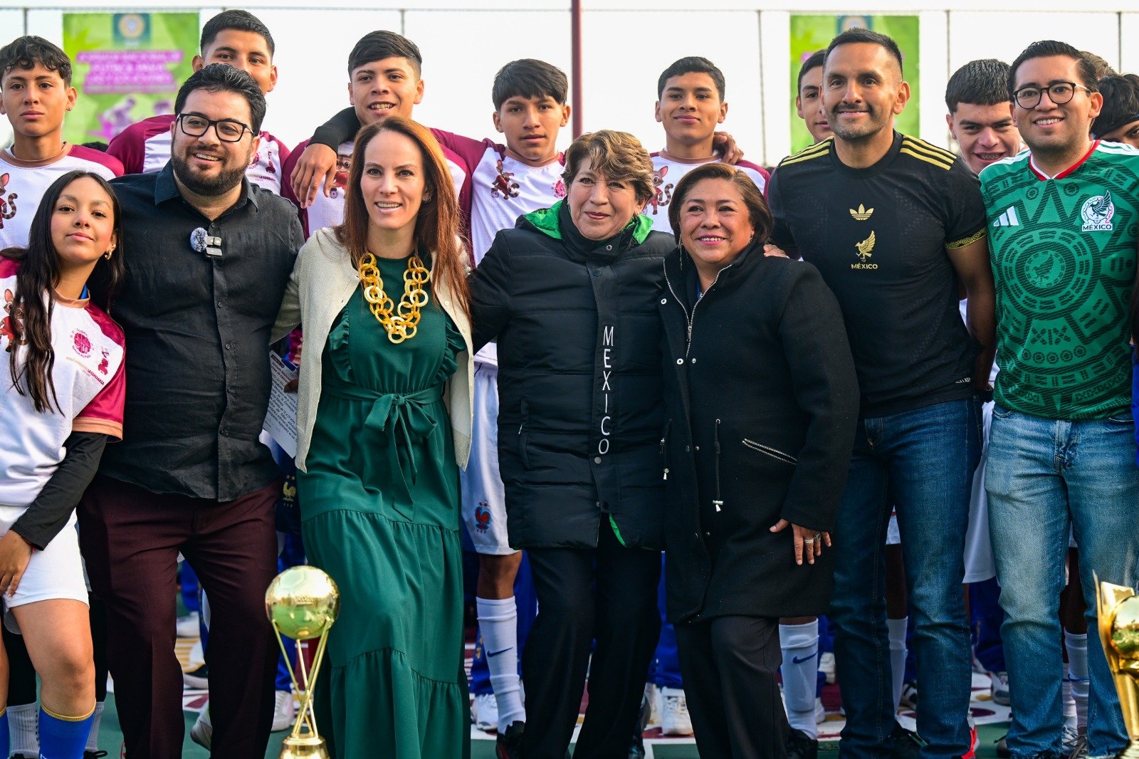 Presidenta Sheinbaum y Gobernadora Delfina Gómez llevan el “Mundial Social” de futbol