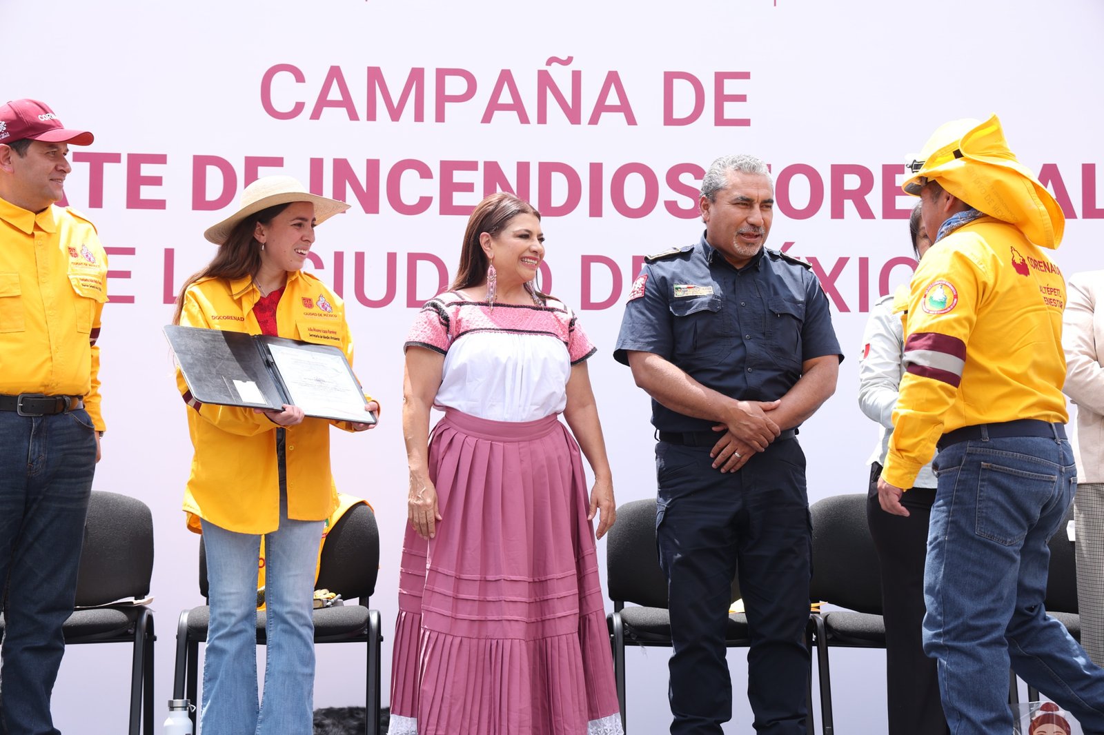 Convoca Jefa de Gobierno "a toda la fuerza de la ciudad" para prevenir incendios forestales