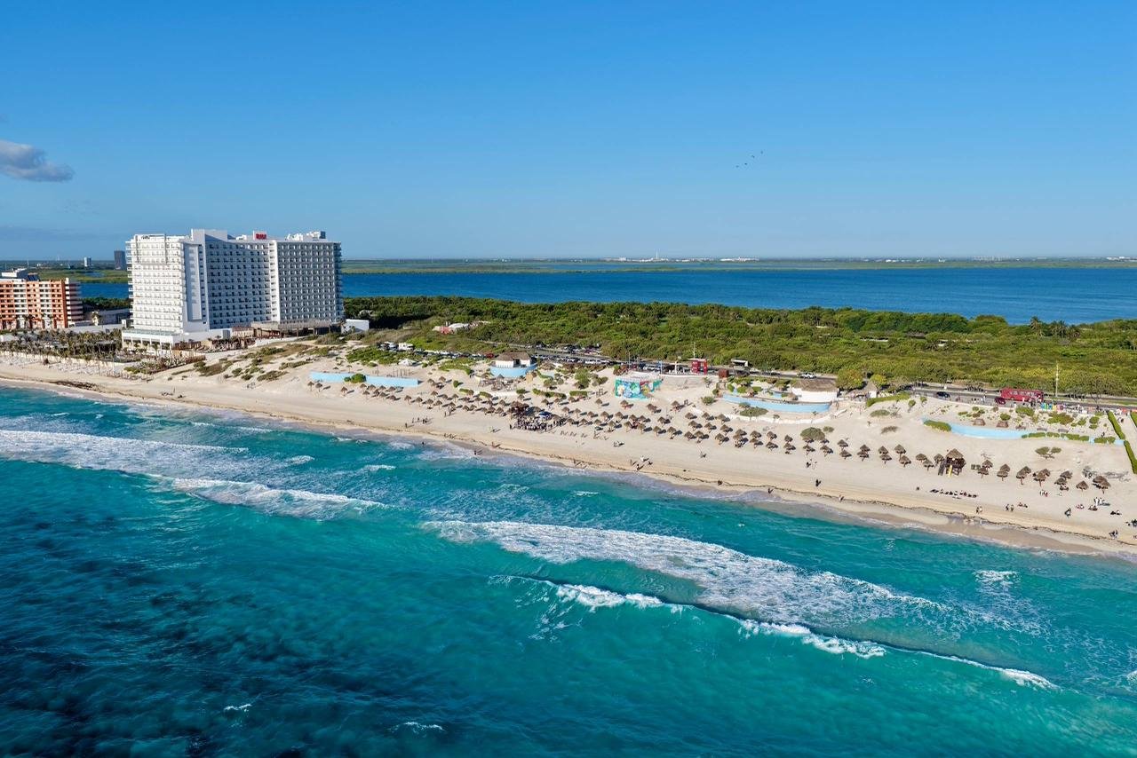 Cuidamos de la belleza de nuestras playas para todos: Ana Paty Peralta