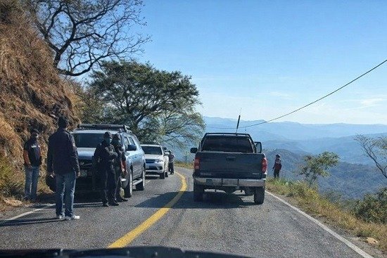 Asesinan a secretaria de Salud de Atlixtac en ataque armado en la carretera Chilapa-Tlapa