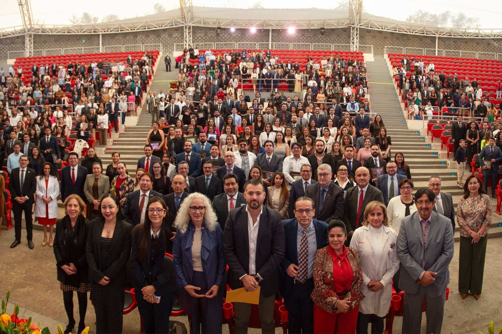 Avanza Gobierno del EdoMéx en la formación de personal médico con especialidades