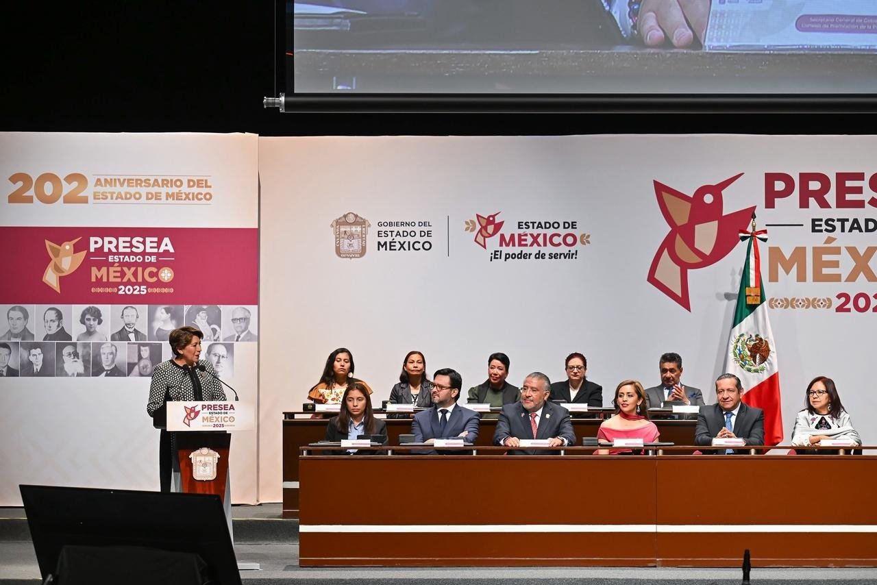 Gobernadora Delfina Gómez entrega Presea Estado de México 2025 en Texcoco