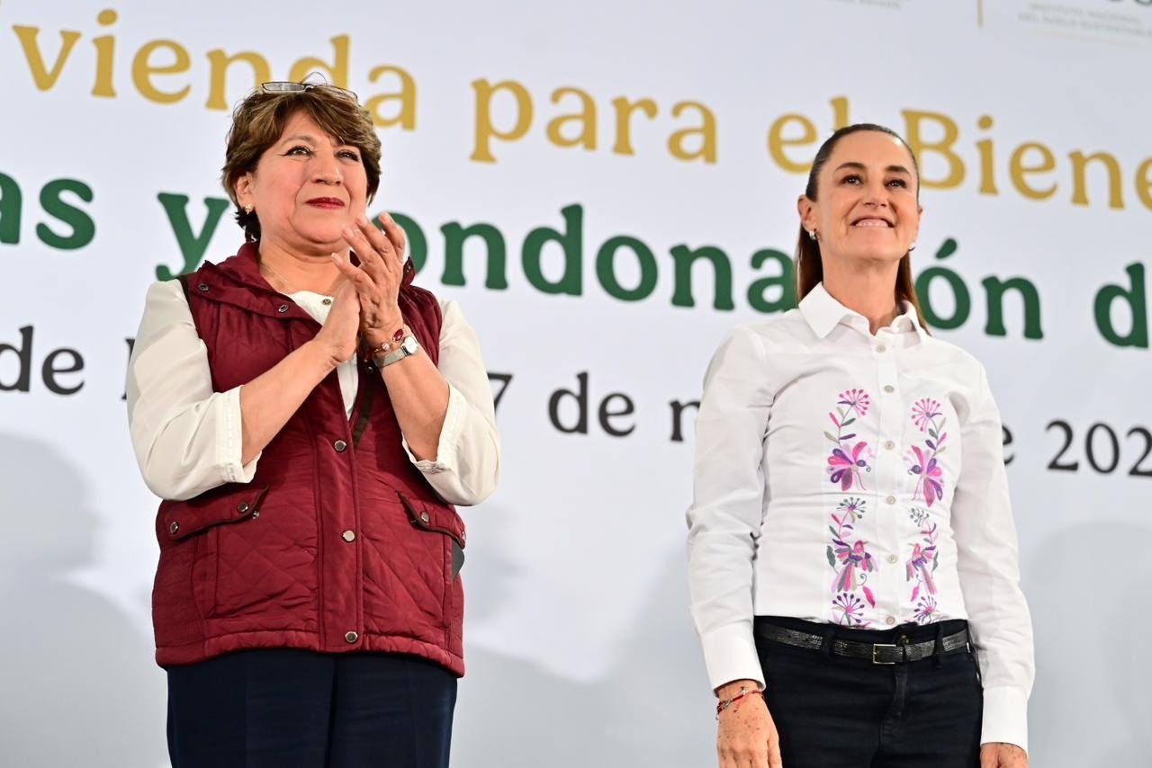 Entregan Sheinbaum y Delfina Gómez escrituras y condonación de créditos del Programa Vivienda para el Bienestar