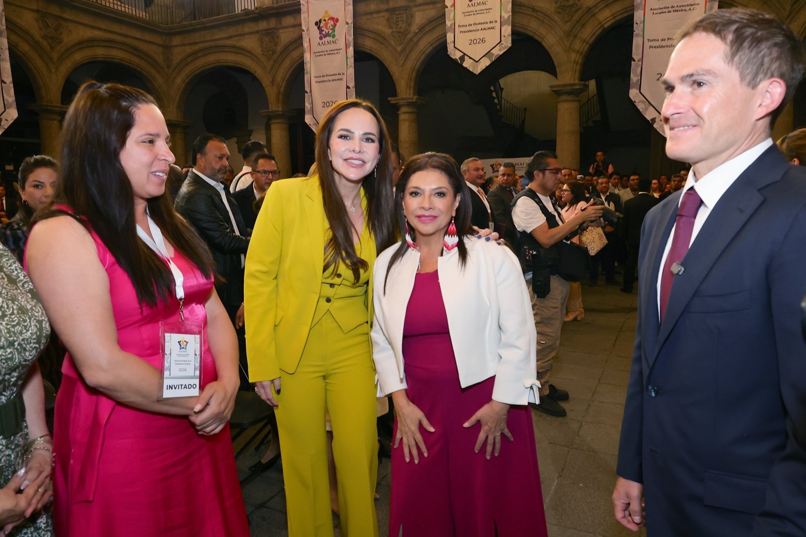 Propone Clara Brugada a alcaldes de la AALMAC elaborar estrategias para la construcción de paz y seguridad