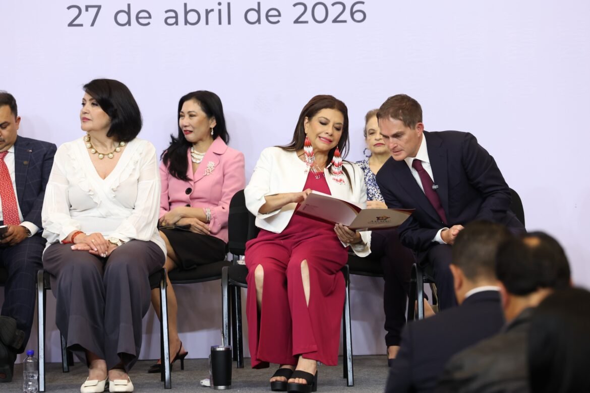 Propone Clara Brugada a alcaldes de la AALMAC elaborar estrategias para la construcción de paz y seguridad