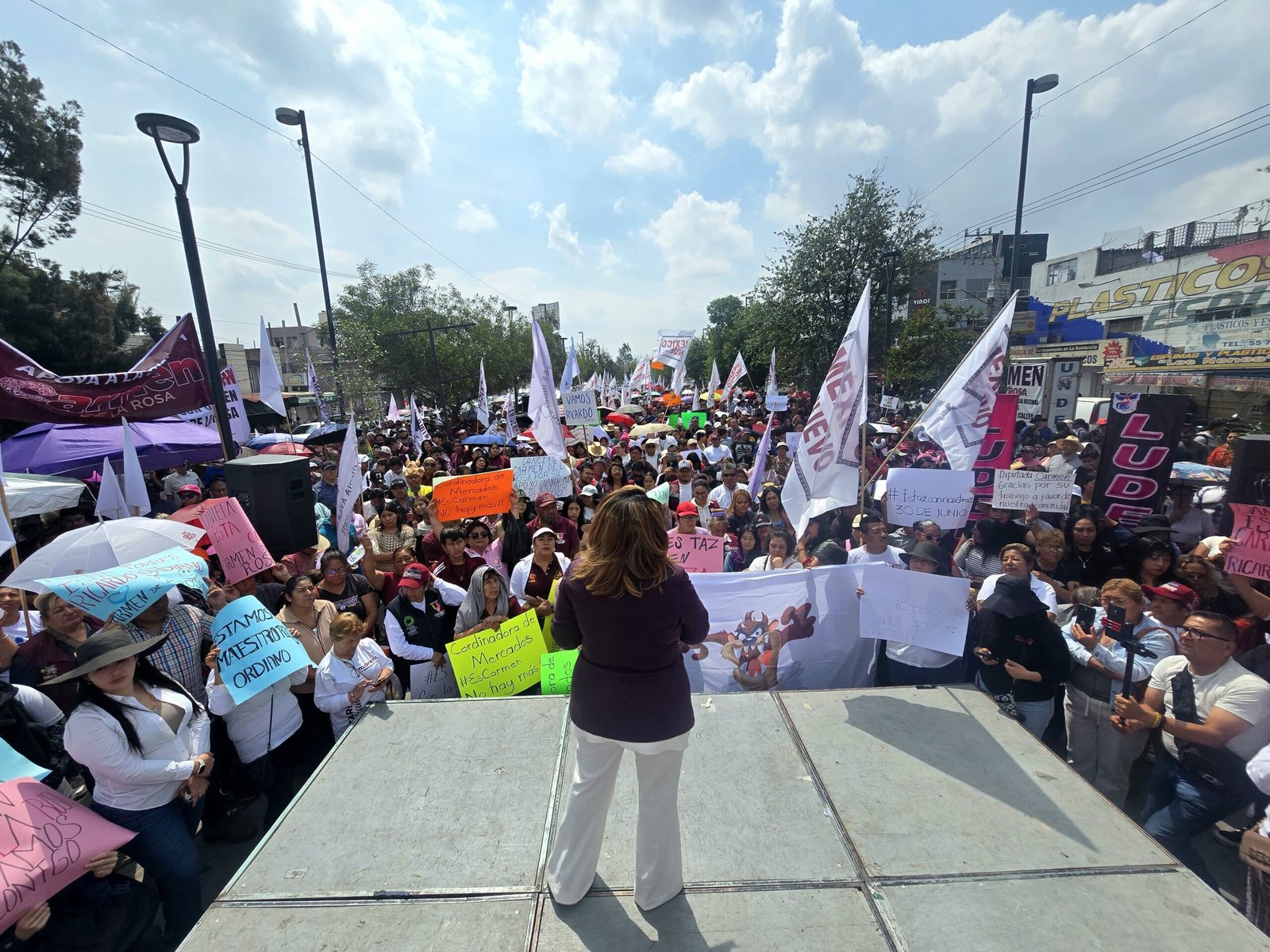 Realiza Morena asamblea informativa en Nezahualcóyotl y llama a la unidad