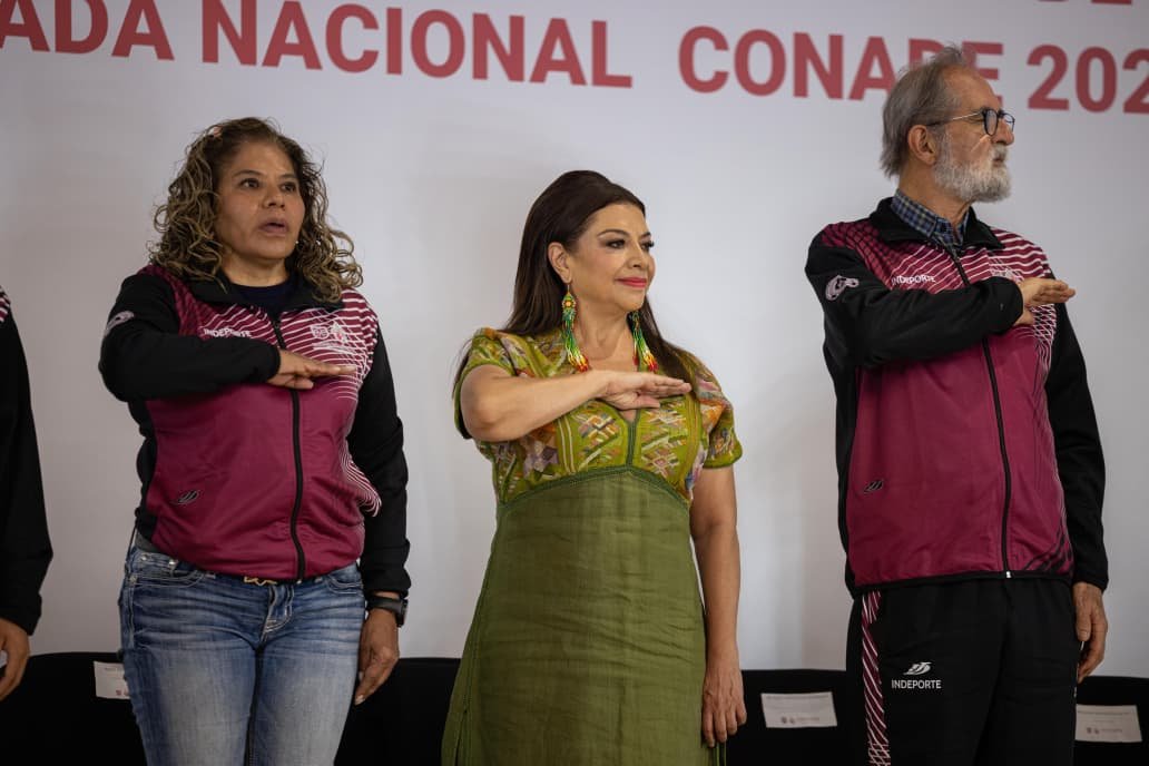 Abandera Clara Brugada a Selección de la Ciudad de México rumbo a Olimpiada Nacional CONADE 2026