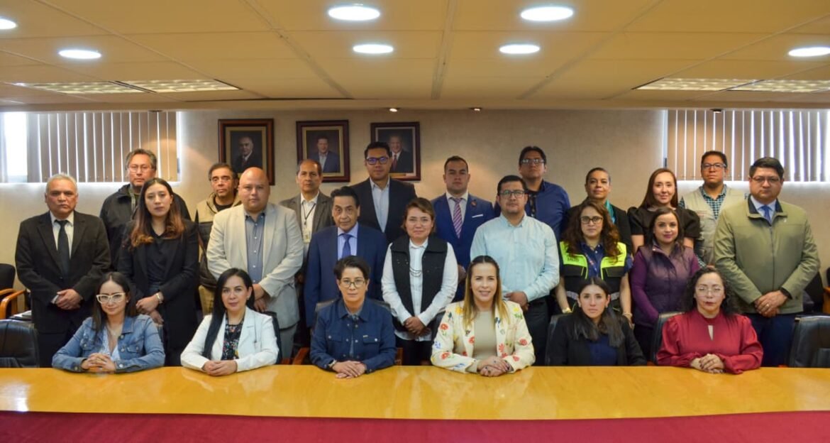 Aplica Gobierno del Estado de México más de 214 mil vacunas contra VPH