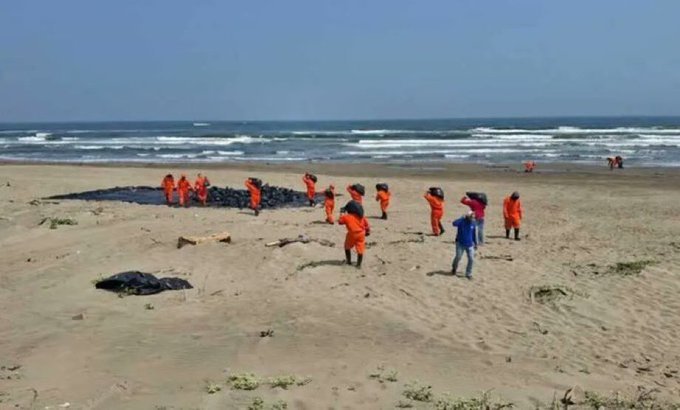 Colectivos convocan marchas en Veracruz contra derrame petrolero
