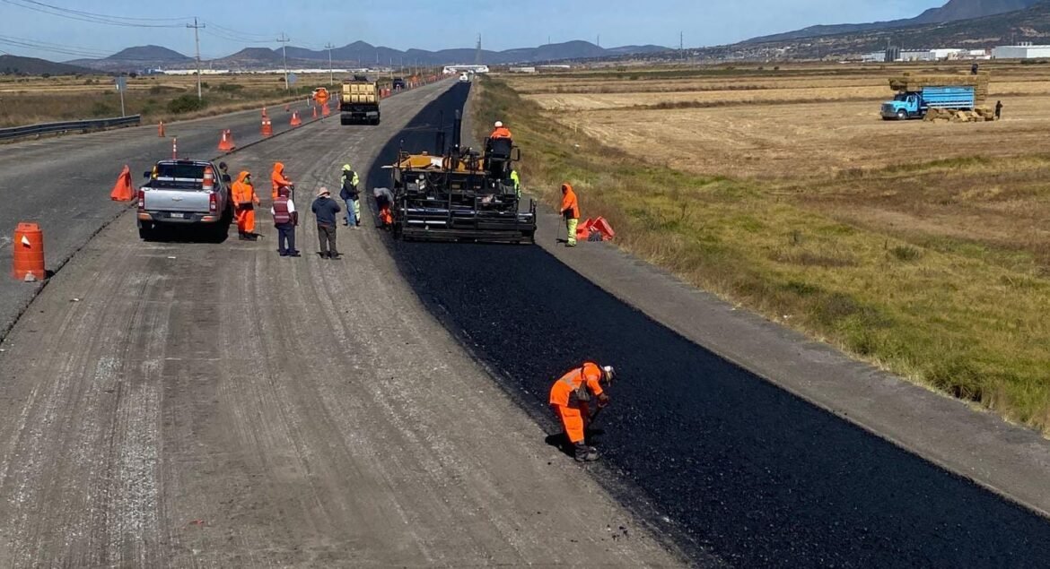 Presentan avances en infraestructura carretera