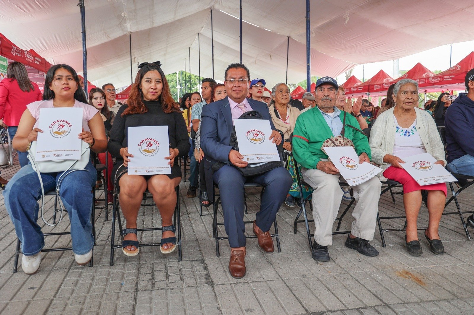 Caravanas por la Justicia Social del Gobierno de Delfina Gómez recorren dos veces los 125 municipios del Estado de México