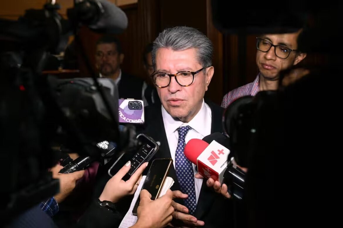 Monreal descarta "dados cargados" en designación de consejeros del INE