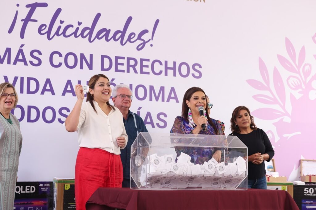 "Las madres han sostenido al mundo; es tiempo que el mundo sostenga y apoye a las madres con los cuidados": Brugada