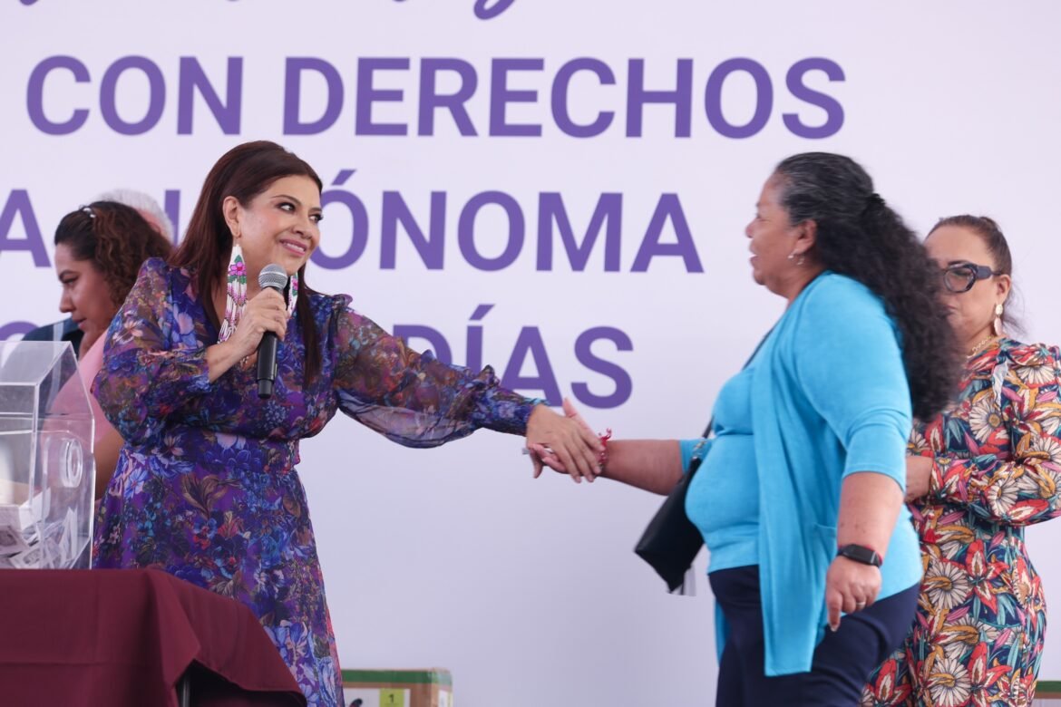 "Las madres han sostenido al mundo; es tiempo que el mundo sostenga y apoye a las madres con los cuidados": Brugada