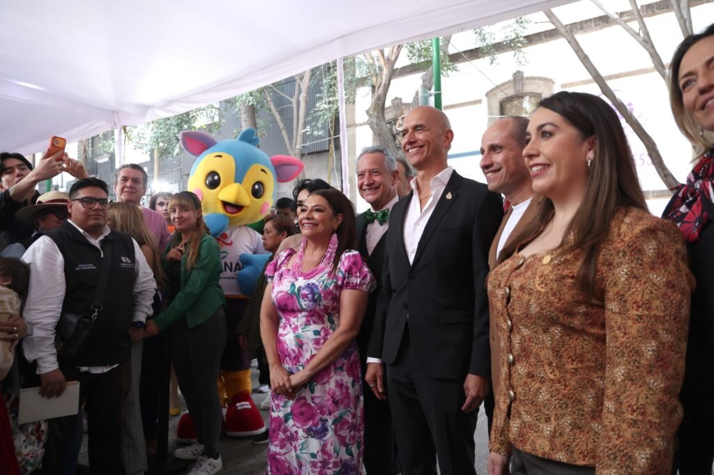 Entrega Clara Brugada obras que recuperan la Zona Rosa y garantizan accesibilidad y espacios dignos para la población