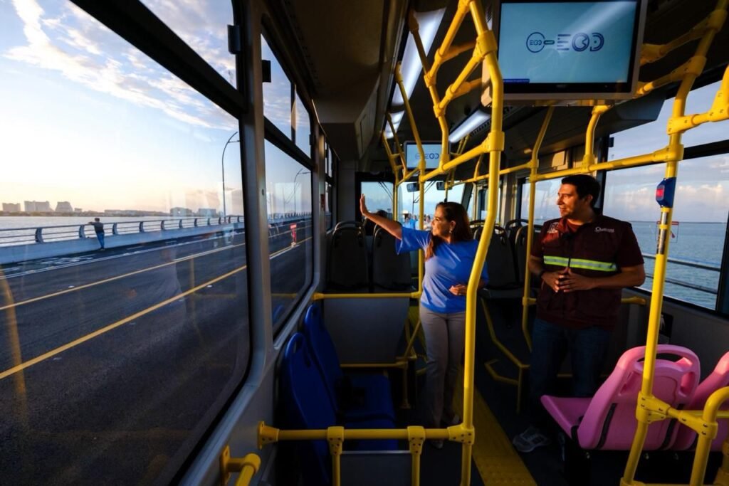 Nuevo transporte público en Cancún - Hora 14 - Opinión