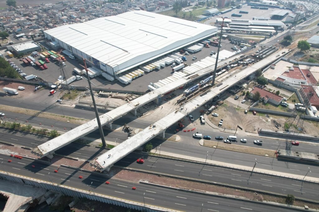 Comienza Gobierno del Estado de México colocación de trabes del puente “La Mexiquense”