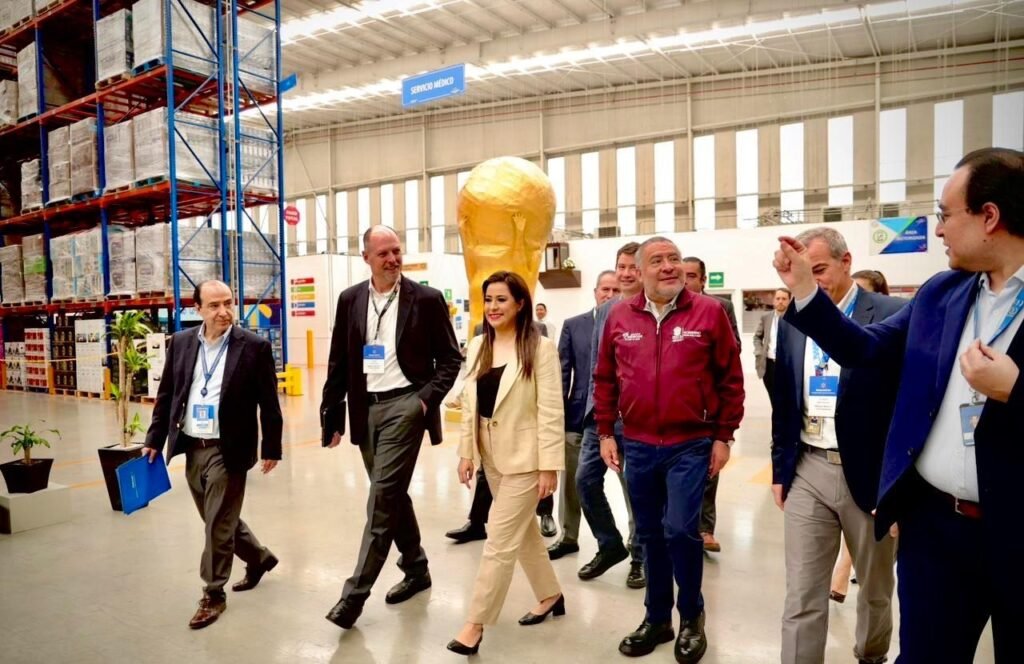 Atrae Gobierno de Delfina Gómez inversión por más de 4 mil mdp de la empresa Walmart
