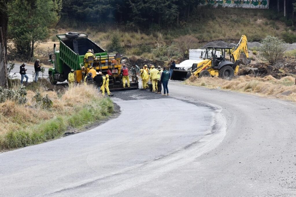 Avanza Gobierno del Estado de México 60 por ciento de reconstrucción de la carretera Ocoyoacac-Tenango del Valle