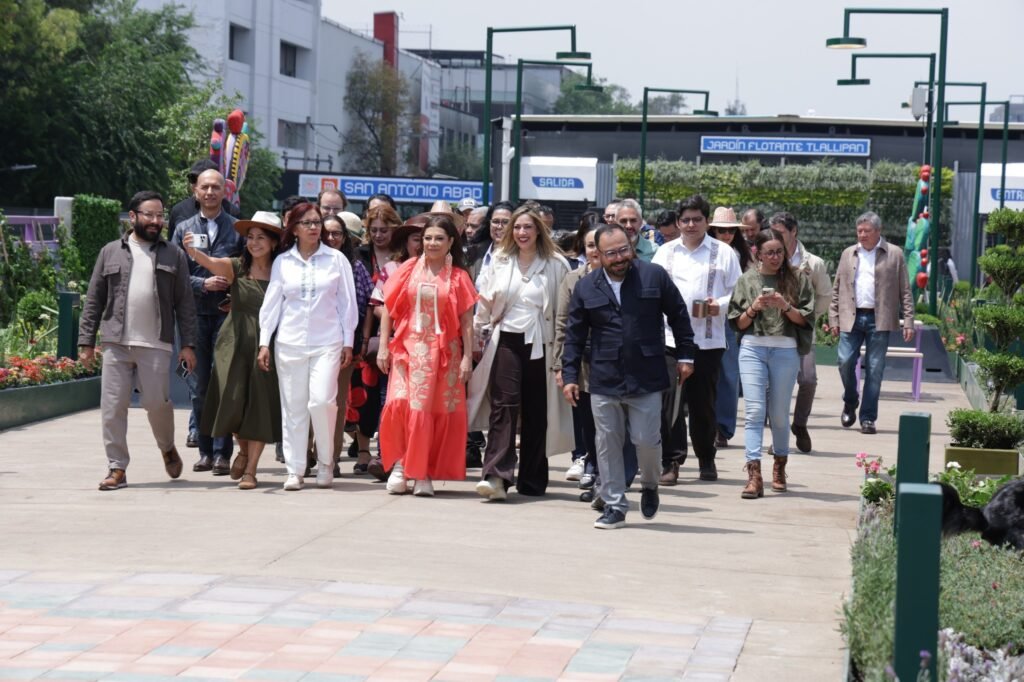 Inaugura Clara Brugada Jardín Flotante Tlallipan