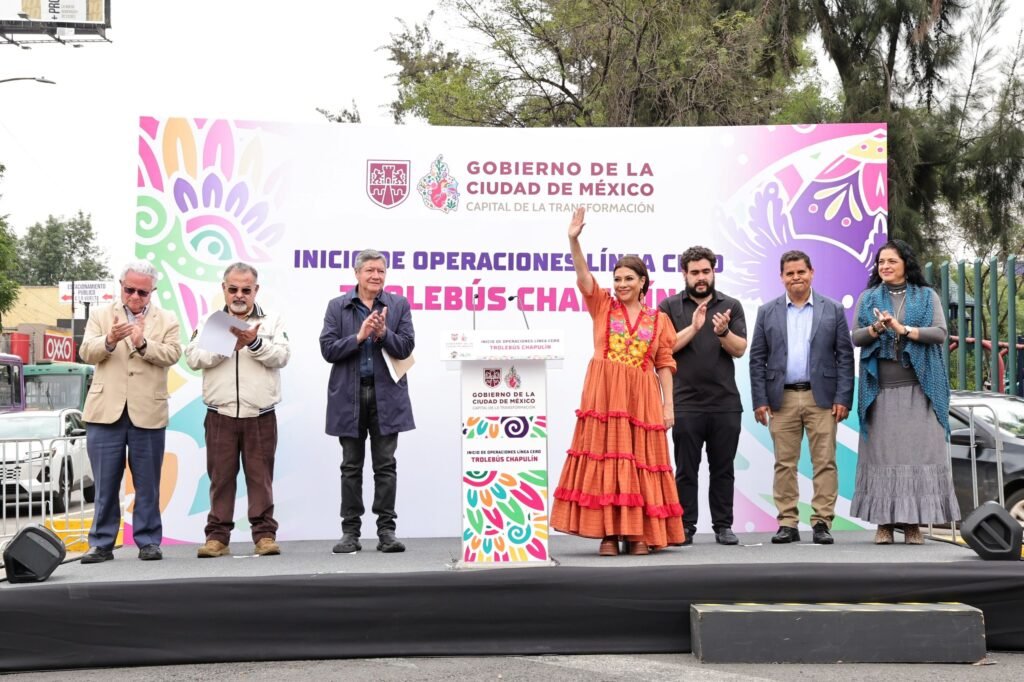 Clara Brugada pone en operación dos nuevas rutas del trolebús