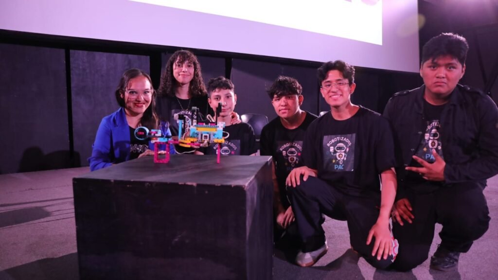 Pilares presenta la serie documental Historias Pilares en Faro Cosmos