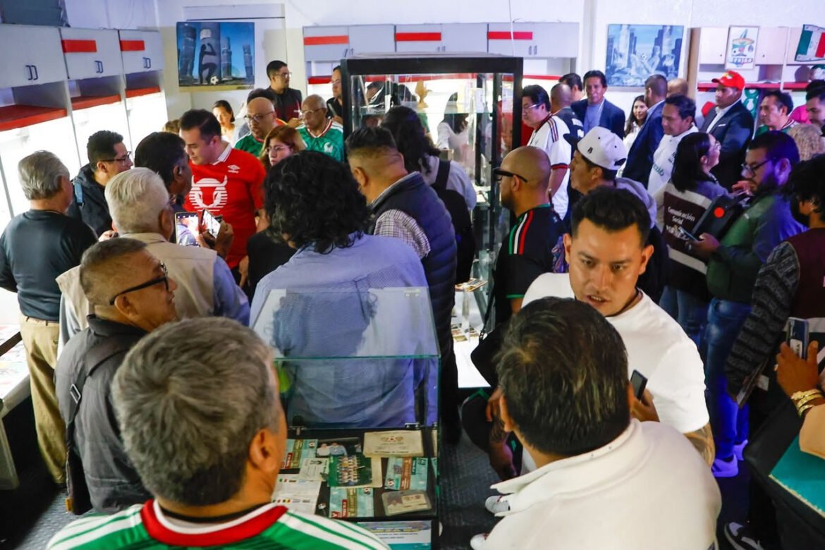 Abren las puertas del legendario Neza 86 y reviven la pasión mundialista